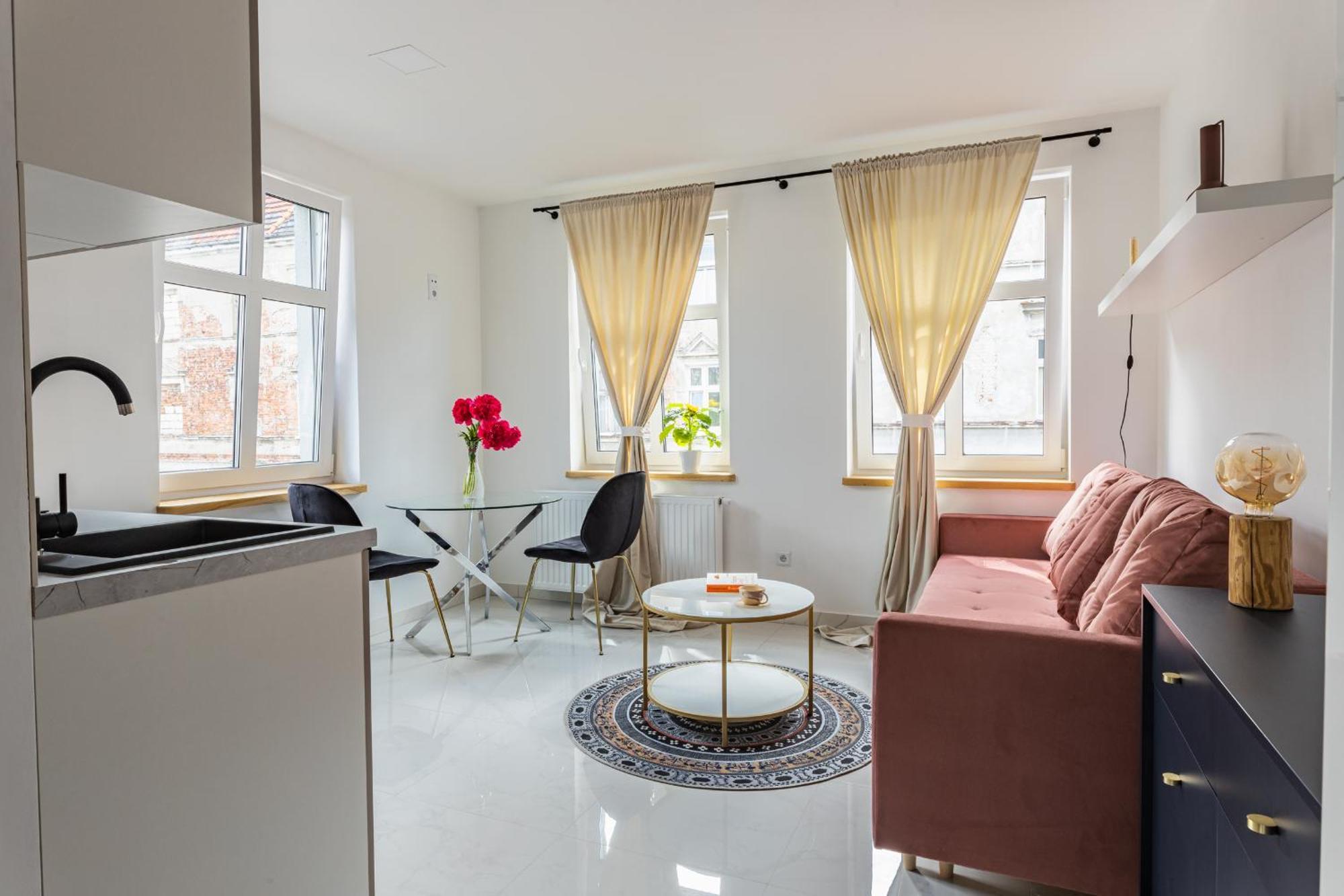 Moveen! Wynajem Apartamentow We Wroclawiu! 10 Minut Od Centrum Esterno foto