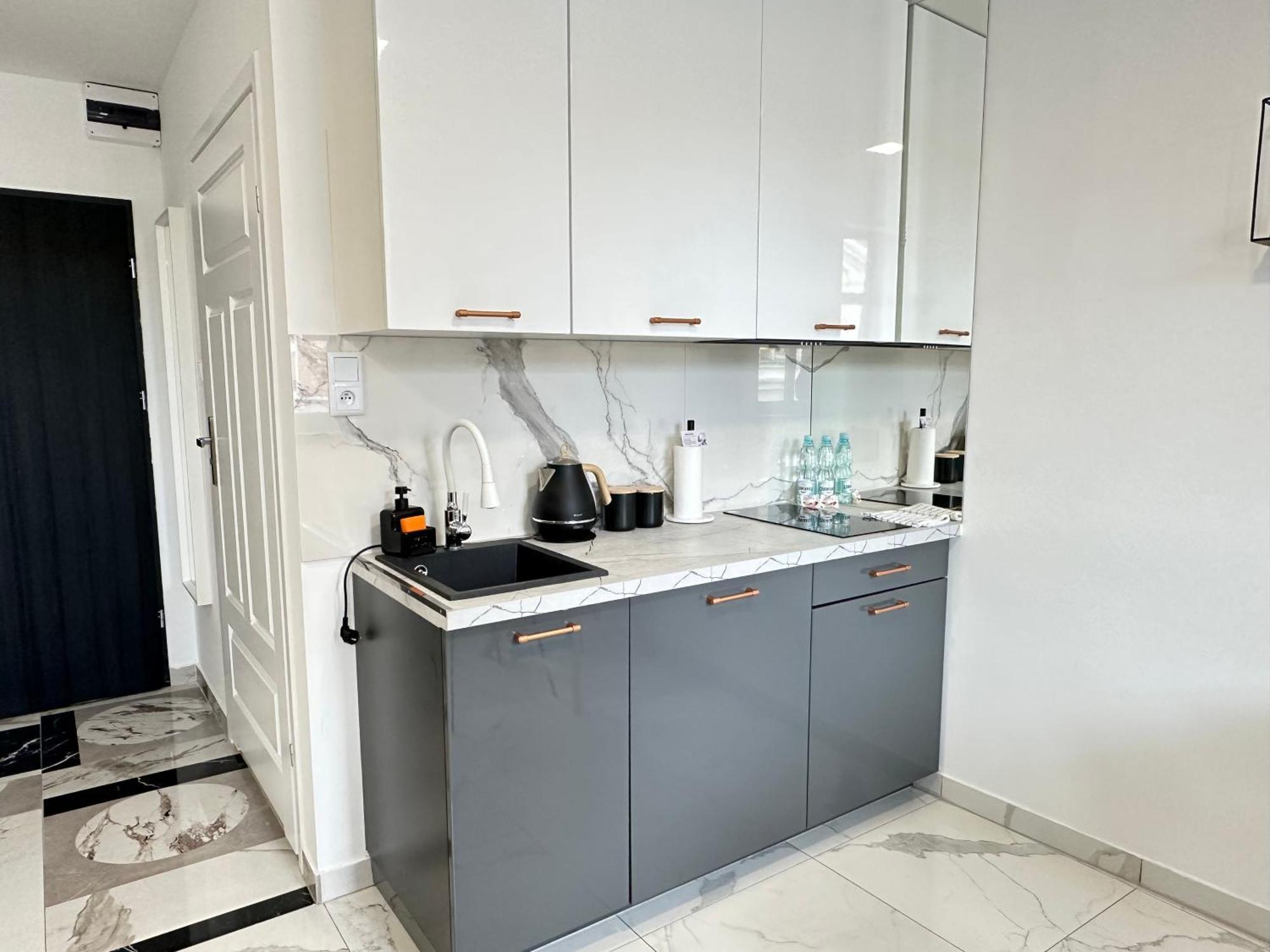 Moveen! Wynajem Apartamentow We Wroclawiu! 10 Minut Od Centrum Esterno foto